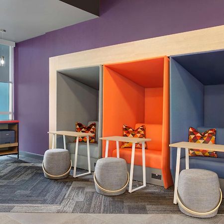 Tru By Hilton Toronto Airport West Hotell Mississauga Exteriör bild