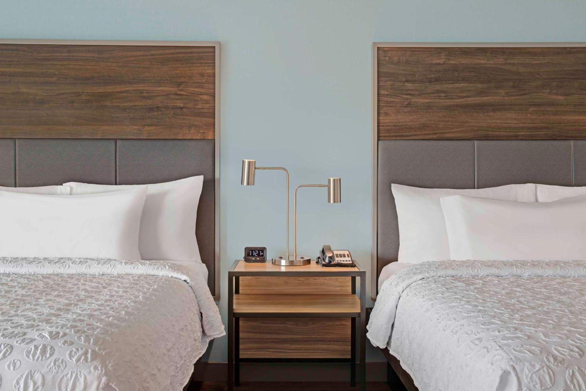 Tru By Hilton Toronto Airport West Hotell Mississauga Exteriör bild