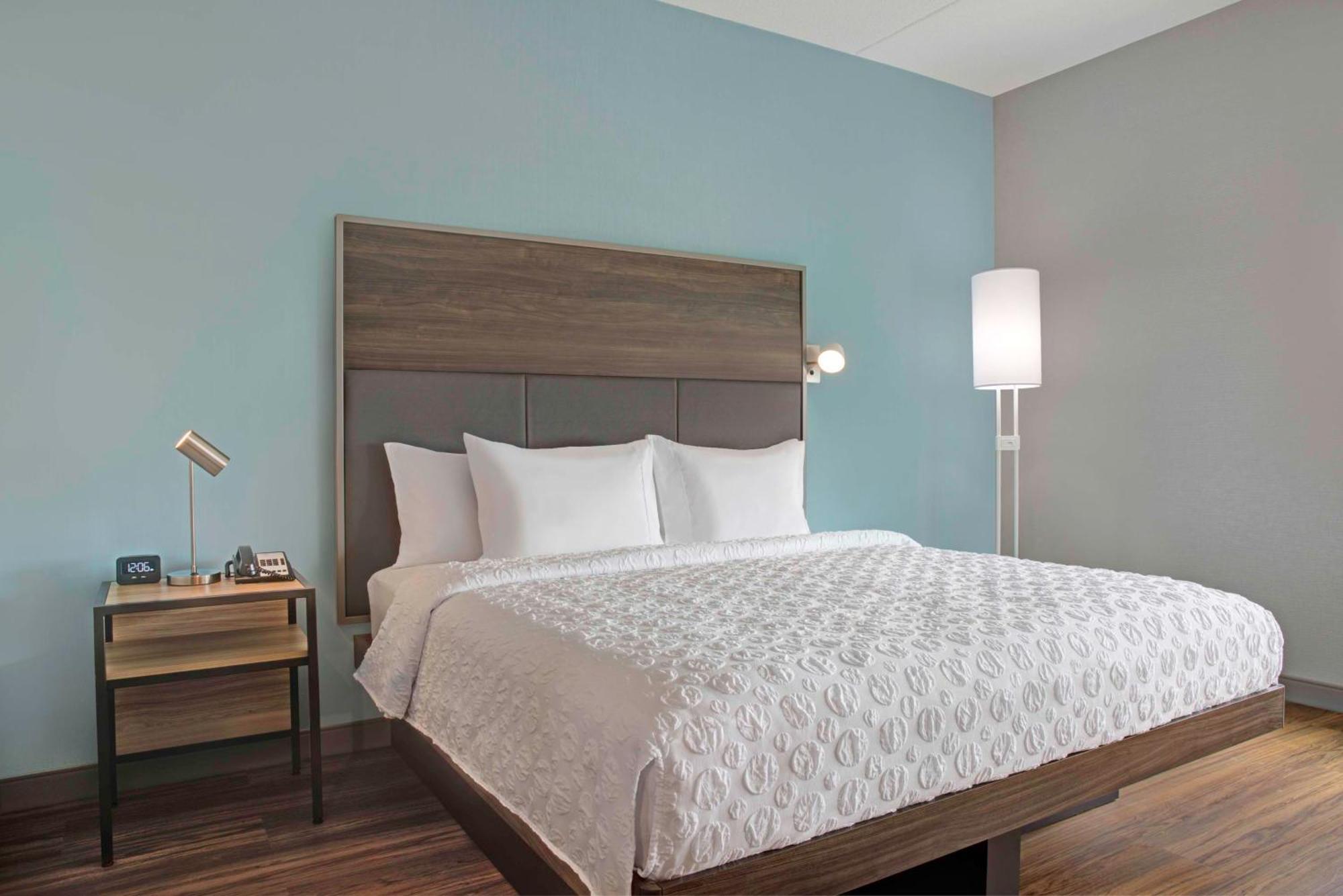 Tru By Hilton Toronto Airport West Hotell Mississauga Exteriör bild