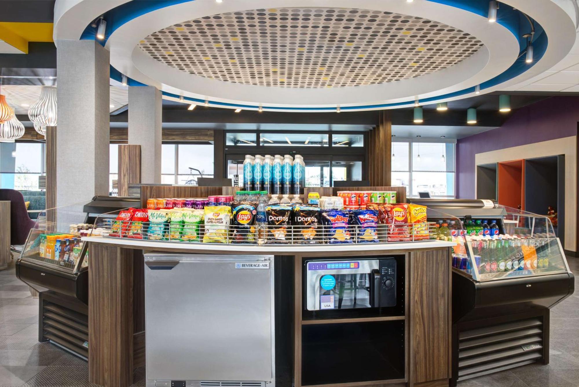 Tru By Hilton Toronto Airport West Hotell Mississauga Exteriör bild